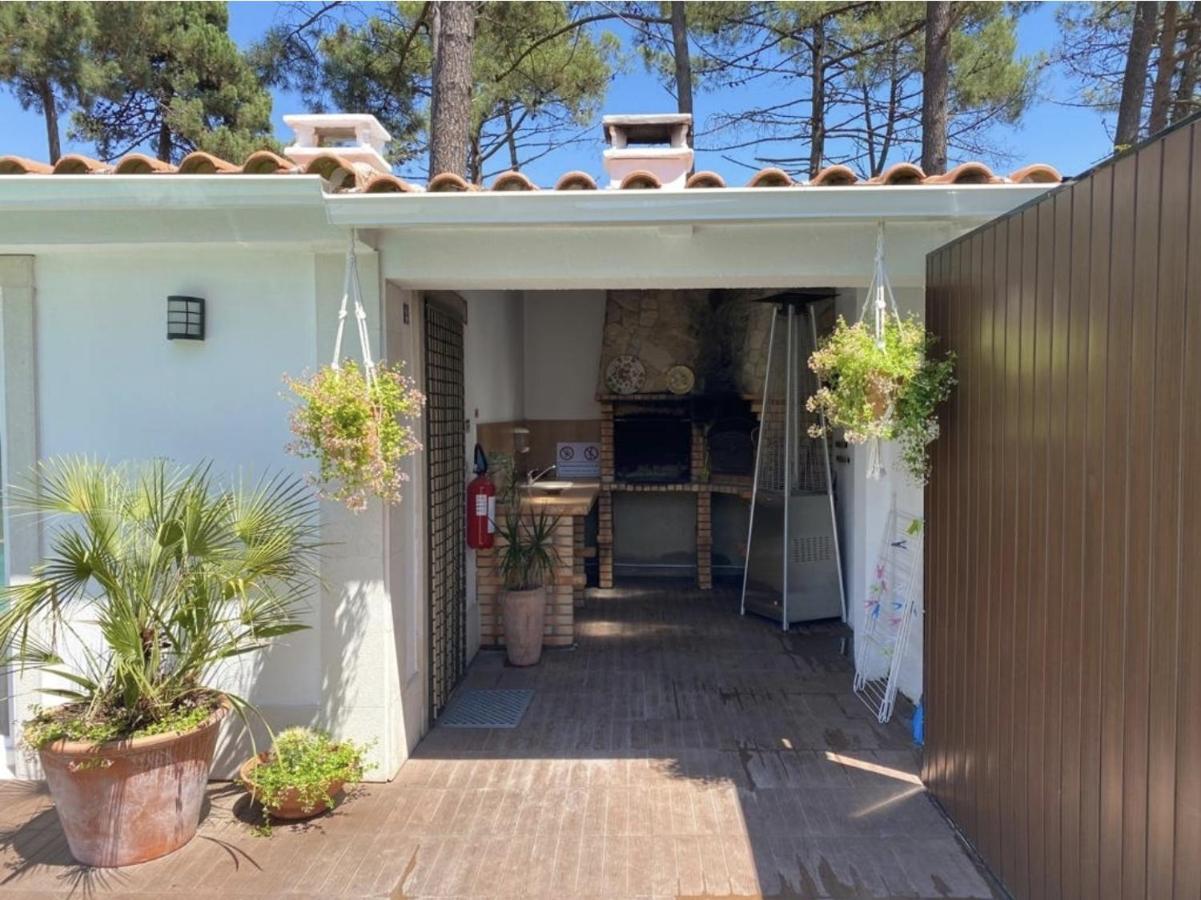 Guest House Ruceel Aroeira ألمادا المظهر الخارجي الصورة